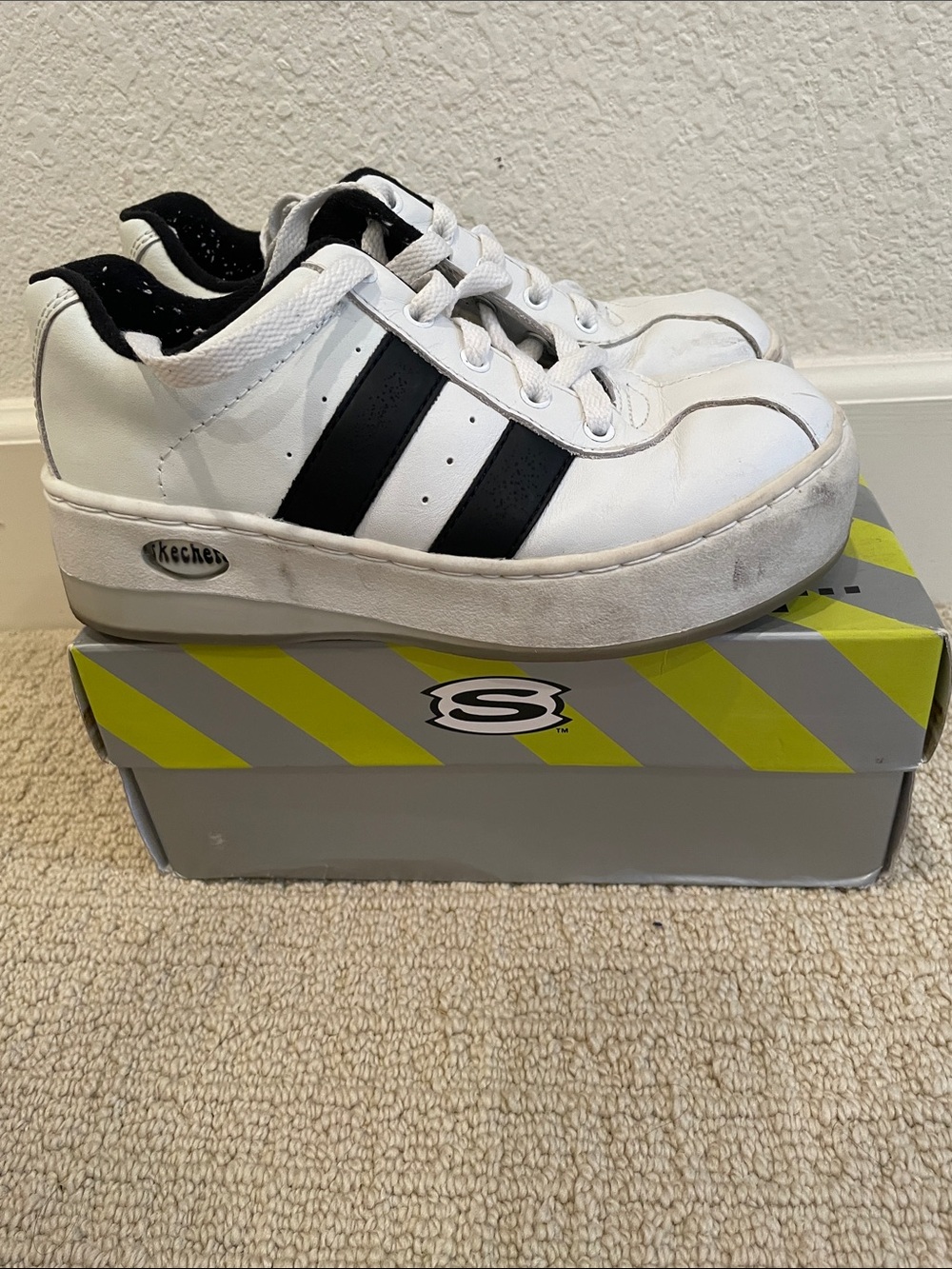 Skechers White and Black Platform Lace-Up Sneakers